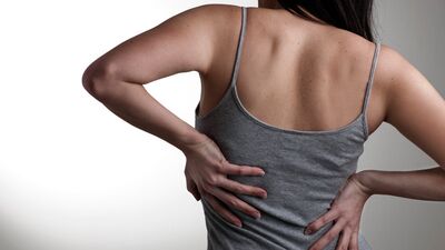 Arka cepte taşınan şişkin cüzdan fıtık nedeni olabilir