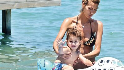 Emre ile Çağla çocukları paylaştı