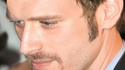 Top sakallı Kıvanç