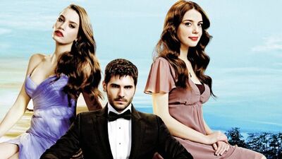 Bir koltukta iki karpuz