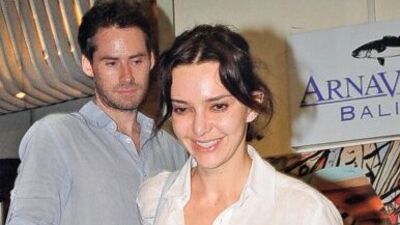 Evlilik sorularını duymazdan geldi