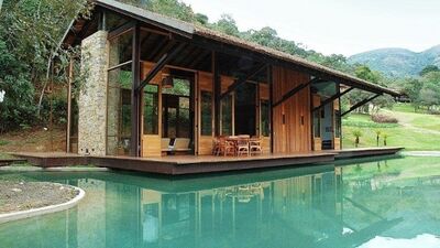 Brezilya'da huzur veren ahşap ev!