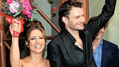 Nazan'a sarayda masal gibi düğün