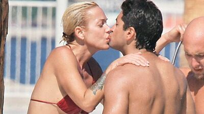 Genç aşığıyla çok mutlu