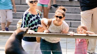 Suri ilk kez çocuk gibi eğlendi!