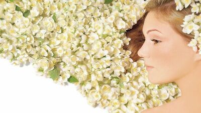 İpek gibi bir cilde sahip olmanız için doğal tarif...