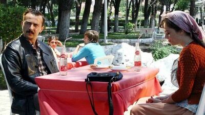 Mecnun'un Leyla'sı Demet!