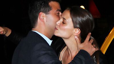 Katie Holmes yeni bir aşka mı yelken açtı?