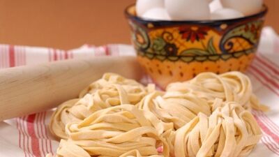 Yengeçli fettuccine