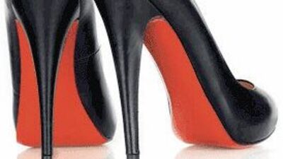Louboutin için estetik!