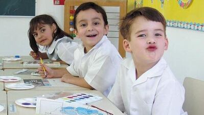 6 yaşta topu atar, 7'sinde sektirir, 8 ve 9'da penaltı olur!