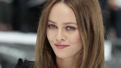 Yeni aşkı mobilyacı!