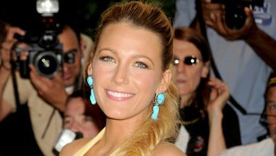 Blake Lively: "Ryan'dan 30 çocuğum olsun isterdim!"