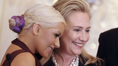 Açlıkla savaşan Aguilera'ya ödül!