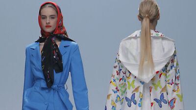 Sütyen yok eşarp var!