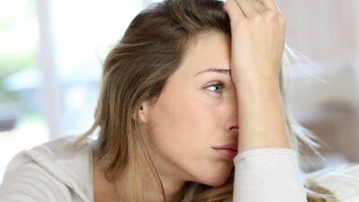 Depresyondaki kişiye yardım etmenin 3 kuralı!