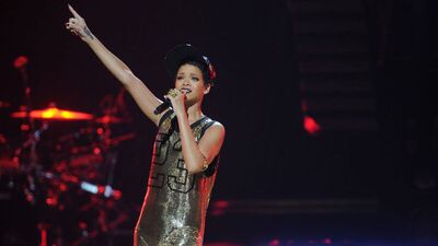 5 milyon sterline tek konser!