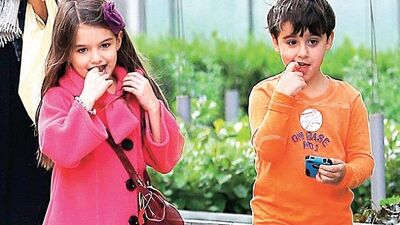 Suri Cruise: "Hadi buluşalım!"