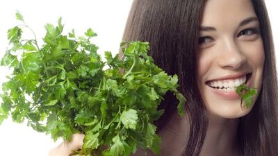 Ağız kokusuna etkili 5 çözüm!