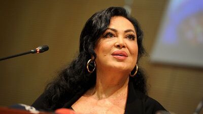 Sultan, ilaç markasının reklam yüzü oldu!