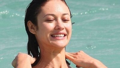 Bond kızını Cruise kaptı!
