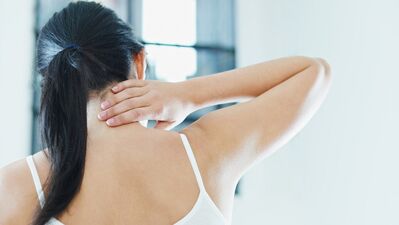 Boyun fıtığına neden olan 6 zararlı alışkanlık