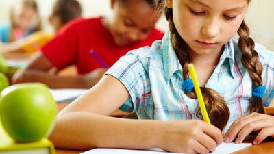 "5 dakikalık teneffüs ne oyuna ne tuvalete yetiyor!"