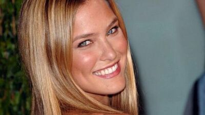 Yumurta kokteyli içti, çok beğendi!