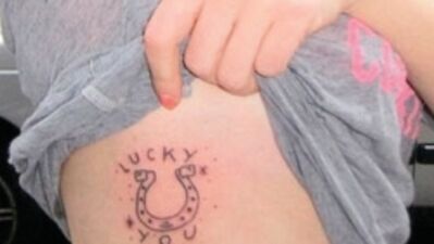 Dövmeleri 4'e çıkardı!