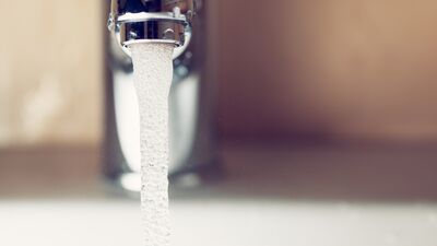 Daha az su harcamak için yapabileceğimiz şeyler var!