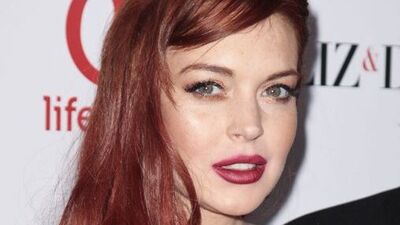 Oyunculuk da kıyafet de kötü!