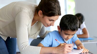 Google 24 Kasım Öğretmenler Günü'nü unutmadı