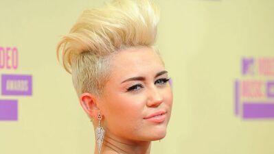 Miley'ye ilginç hediye!