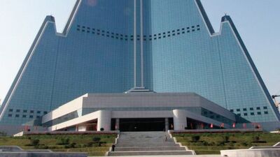 "Lanetli otel" 25 yılda bitti!