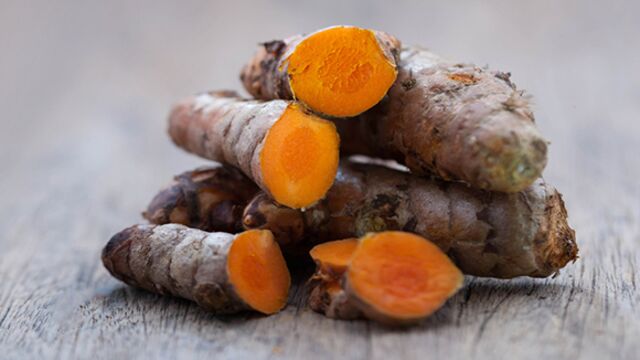 Hastalıklara karşı doğal zırh: Taze zerdeçal