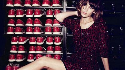 Moda dünyasının ilham perisi: Alexa Chung