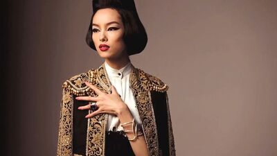 İtalyan Vogue'a ilk Asyalı kapak!