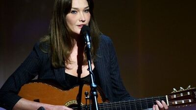 Bruni yeni albümle dönüyor!