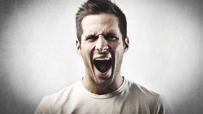 Erkeklerin hoşuna gitmeyen 5 kadın davranışı!