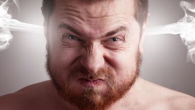 Yüzük parmağı uzun erkek agresif midir?