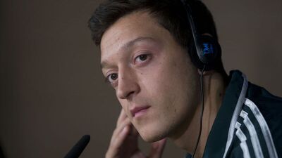 En seksi kadını kaptı!