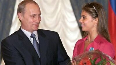 Putin'in sevgilisinden bebeği oldu iddiası!