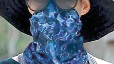 Tanınmamak için bu kılıkta geziyor!