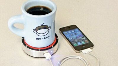Sıcak kahve telefonu şarj edecek!