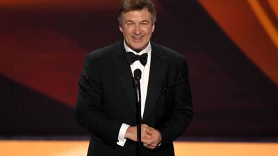 Baldwin'in eşine "yoga" davası!