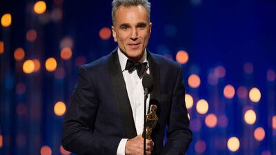 3 Oscar'la tarihe geçti!