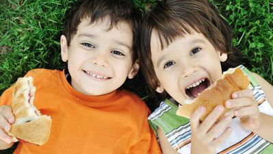 İyi anne olmak adına beslenmede yapılan yanlışlar!