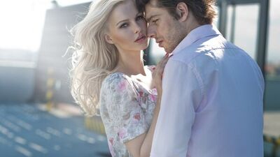 Erkeklerin kadınlarda dikkat ettiği 8 nokta!