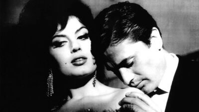 1500 fotoğraflık Türkan Şoray sergisi Guinness'e başvurdu!