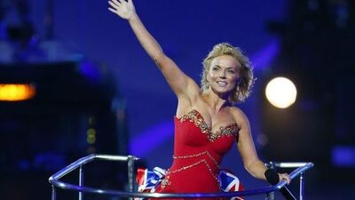 200 bin hayranına seks hayatını anlattı!